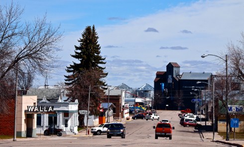 Downtown Walhalla, North Dakota, with the Walla Walla Theater to the left.